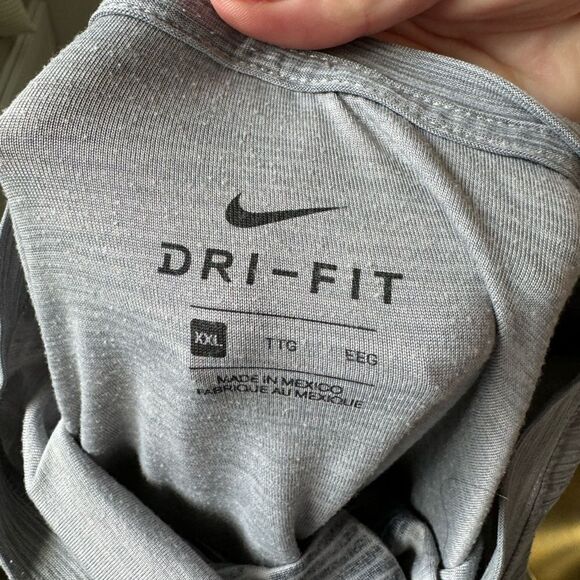 MEN NIKE DRI FIT SHIRT SIZE XXL - Picture 2 of 3